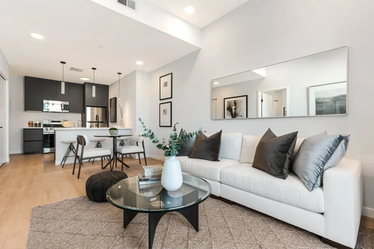 Explore Kanvas in Koreatown