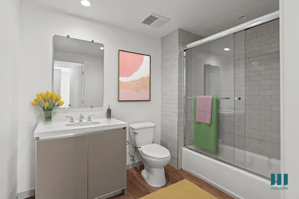 Croft Retreat in Beverly Grove, Los Angeles | Studio, 1- to 3-Bedroom Rentals Available