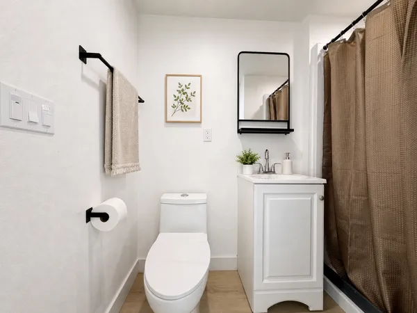 1337 West 36th Street in South Los Angeles, Los Angeles | Studio, 1- to 3-Bedroom Rentals Available