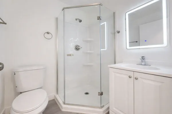 1219/1221/1223 W 36th St, Los Angeles, CA 90007 USC Off-Campus Housing | 1219 W 36th St | Studio, 1- to 3-Bedroom Rentals Available