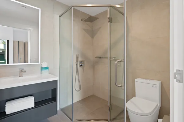 TENTEN Downtown in DTLA, Los Angeles | Studio, 1- to 3-Bedroom Rentals Available