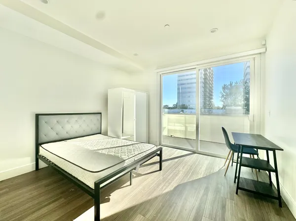 UCLA Off-Campus Housing | 1265 Barry Ave | Studio, 1- to 3-Bedroom Rentals Available