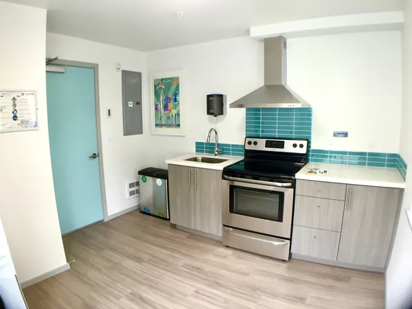 Vistana Apartments in Downtown Seattle, Seattle | Studio, 1- to 3-Bedroom Rentals Available