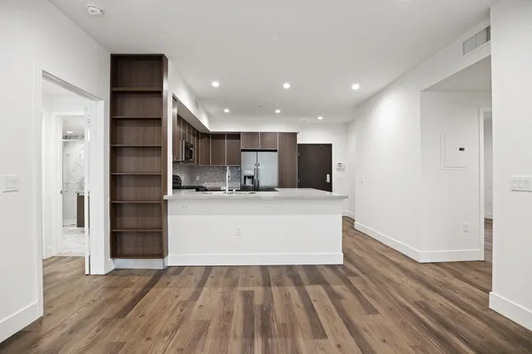 UCLA Off-Campus Housing | Kelton Madera | Studio, 1- to 3-Bedroom Rentals Available