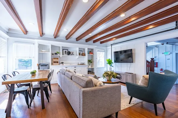 2901 Channing in South Berkeley, Berkeley | Studio, 1- to 3-Bedroom Rentals Available