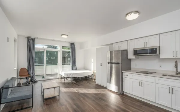 UW Off-Campus Housing | Coda Apartments | Studio, 1- to 3-Bedroom Rentals Available