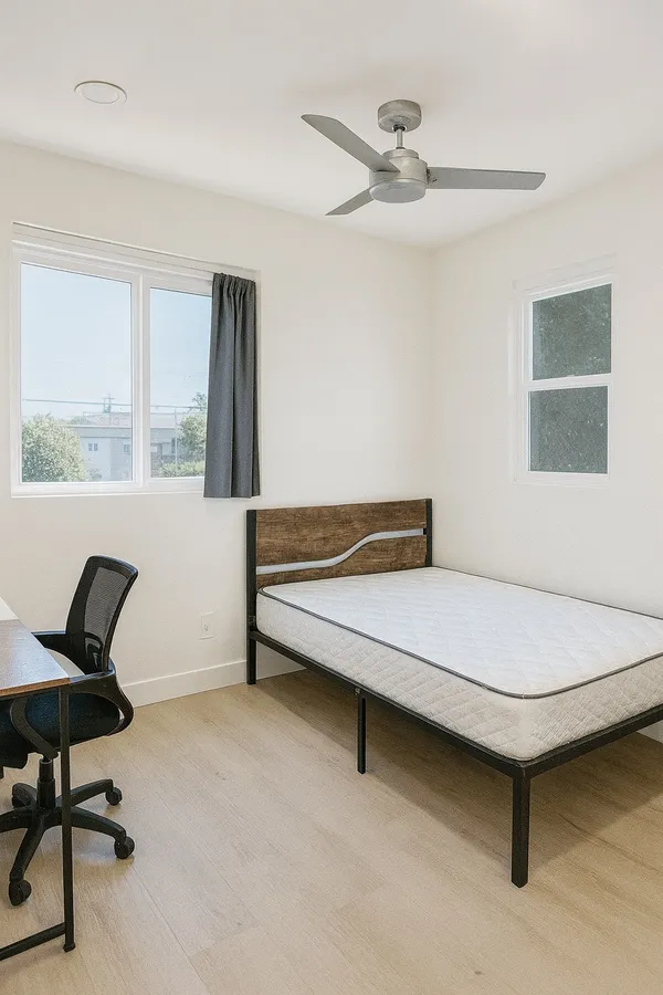 1189 West 36th Place for Rent near USC | Off-Campus Housing