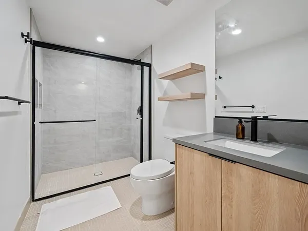 Wilton by Category for rent in Koreatown, Los Angeles | 1-Bedroom Rentals Available