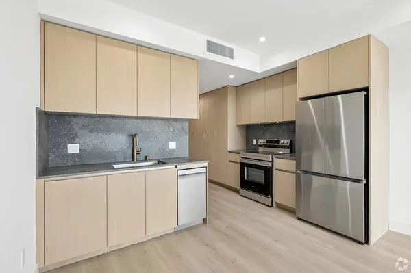 1808 Lincoln Blvd, Los Angeles, CA 90291 The Marlowe for rent in Venice, Los Angeles | 1-Bedroom Rentals Available