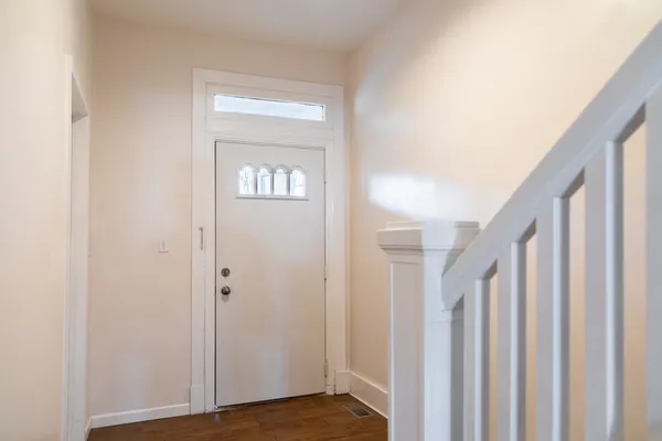 CMU Off-Campus Housing | 1808 Shady Ave | Studio, 1- to 3-Bedroom Rentals Available