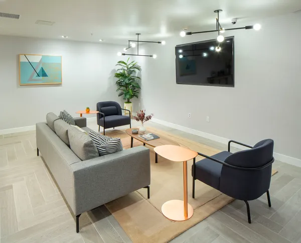 411 S Normandie Ave, Los Angeles, CA 90020 Sawyer for rent in Koreatown, Los Angeles | 1-Bedroom Rentals Available