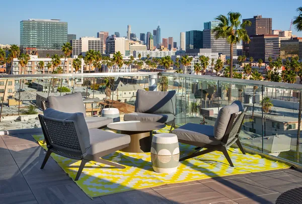 Sawyer for rent in Koreatown, Los Angeles | 2-Bedroom Rentals Available