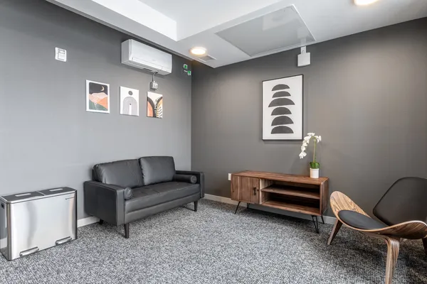 Ellis Apartments in Downtown Tacoma, Tacoma | Studio, 1- to 3-Bedroom Rentals Available