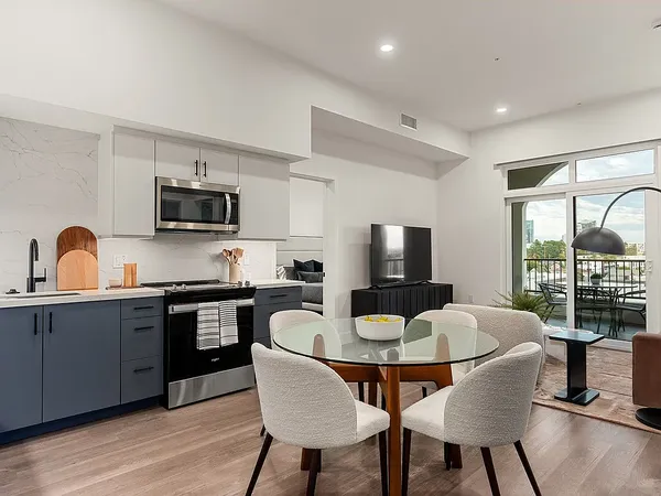 Silhouette Apartments  for rent in DTLA, Los Angeles | 2-Bedroom Rentals Available