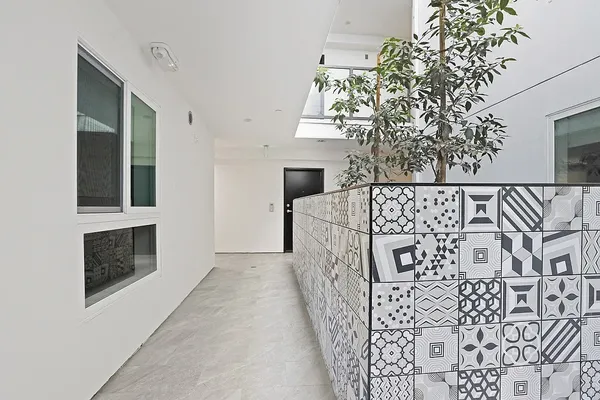 UCLA Off-Campus Housing | Santa Monica Breeze | Studio, 1- to 3-Bedroom Rentals Available