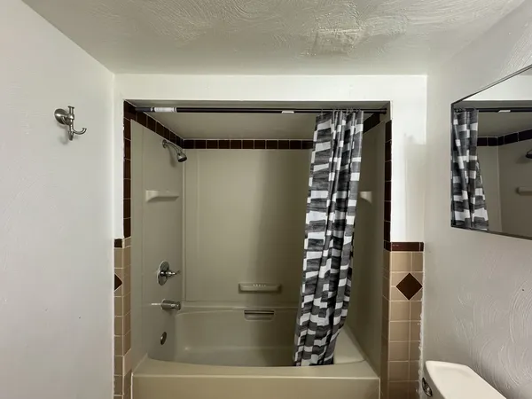 505 Cato St for Rent near CMU | Off-Campus Housing