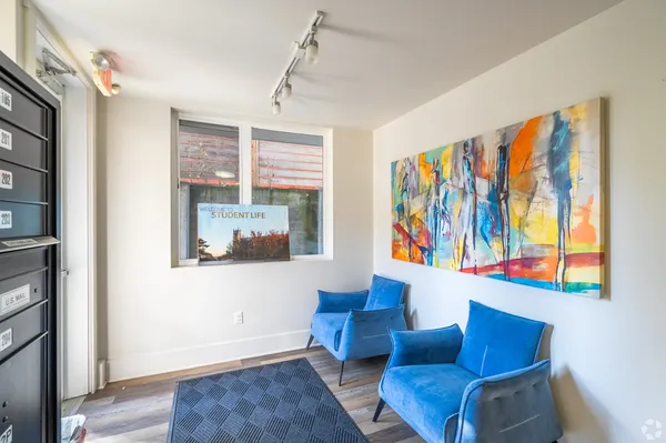 UW Off-Campus Housing | 7th Ave Place | Studio, 1- to 3-Bedroom Rentals Available