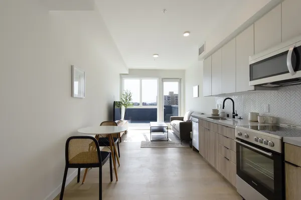 738 Normandie in Koreatown, Los Angeles | Studio, 1- to 3-Bedroom Rentals Available