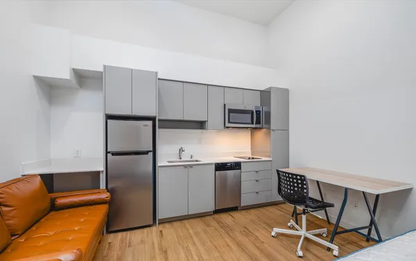 UW Off-Campus Housing | Thirty-One Apartments | Studio, 1- to 3-Bedroom Rentals Available
