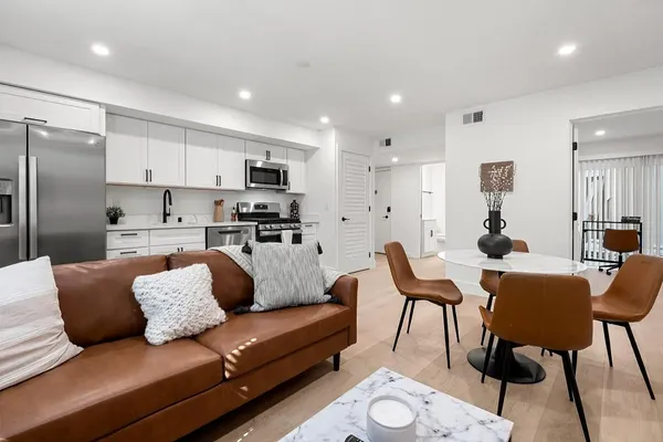 2124 Parker  in South Berkeley, Berkeley | Studio, 1- to 3-Bedroom Rentals Available