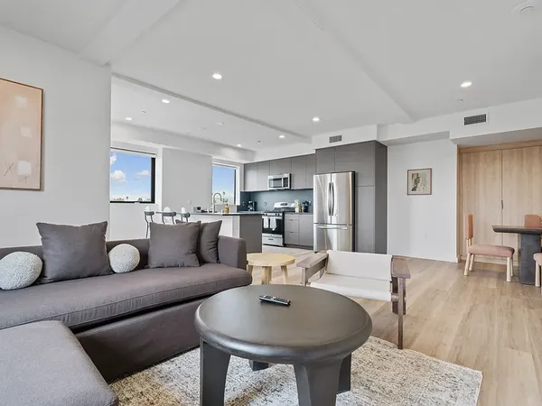 Wilton by Category for rent in Koreatown, Los Angeles | 1-Bedroom Rentals Available