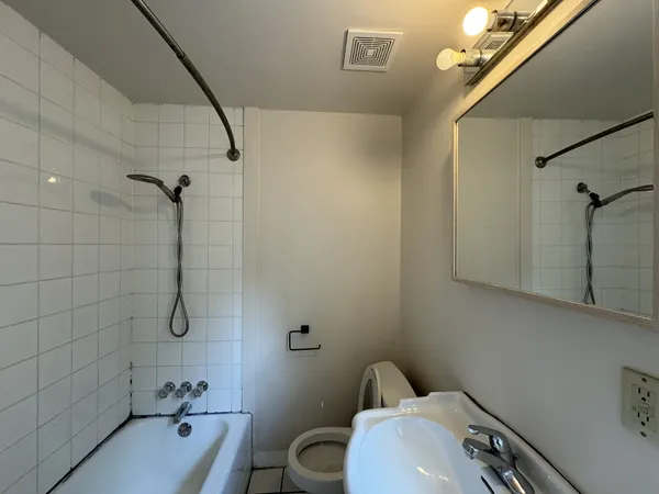 CMU Off-Campus Housing | 5709 Melvin St | Studio, 1- to 3-Bedroom Rentals Available