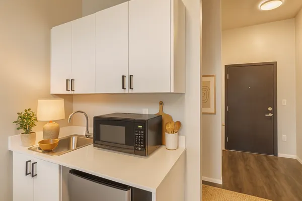 UW Off-Campus Housing | Novo Apartments | Studio, 1- to 3-Bedroom Rentals Available