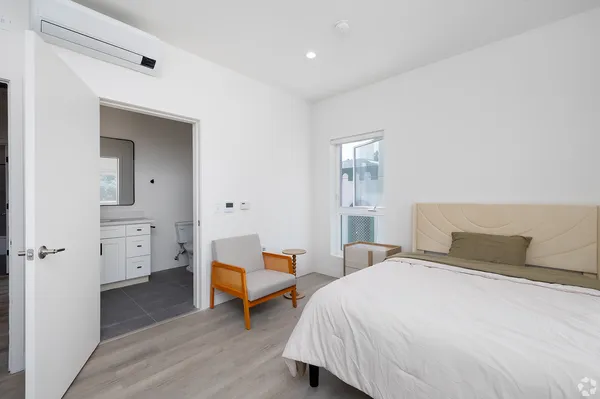 1128 W 37th Dr for Rent cerca de USC | Off-Campus Apartments