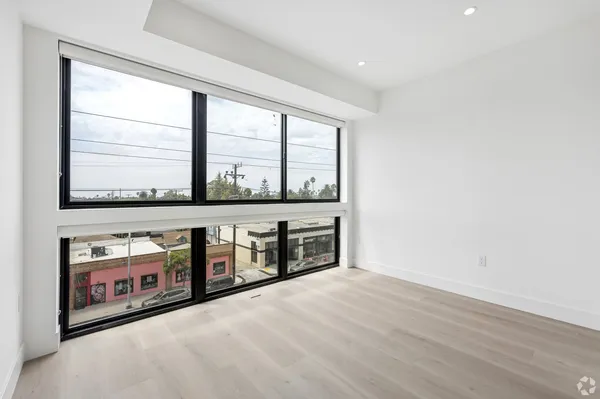 1808 Lincoln Blvd, Los Angeles, CA 90291 The Marlowe for rent in Venice, Los Angeles | 1-Bedroom Rentals Available