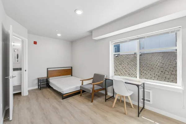 UW Off-Campus Housing | Ace Apartments | Studio, 1- to 3-Bedroom Rentals Available