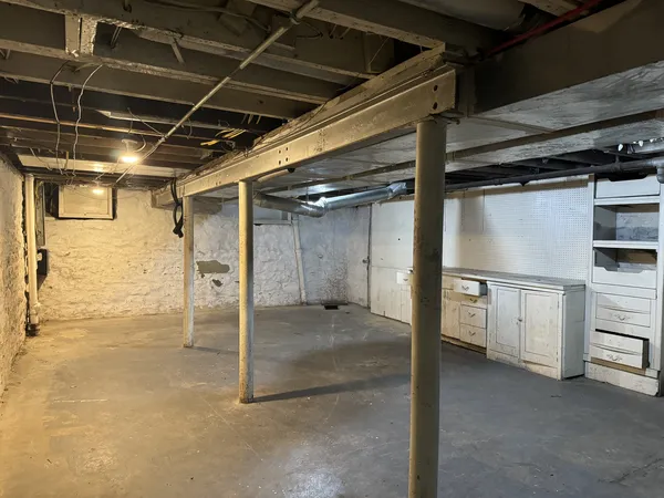 505 Cato St for Rent near CMU | Off-Campus Housing