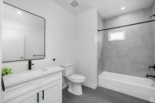 1128 W 37th Dr for Rent cerca de USC | Off-Campus Apartments