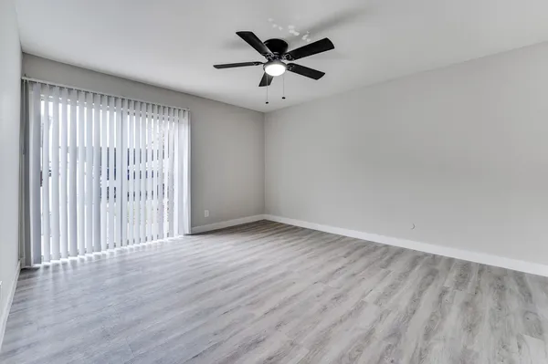 Nottingham Residences for rent in Memorial, Houston | 3-Bedroom Rentals Available