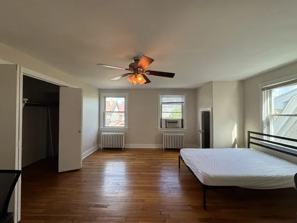 CMU Off-Campus Housing | 5709 Melvin St | Studio, 1- to 3-Bedroom Rentals Available