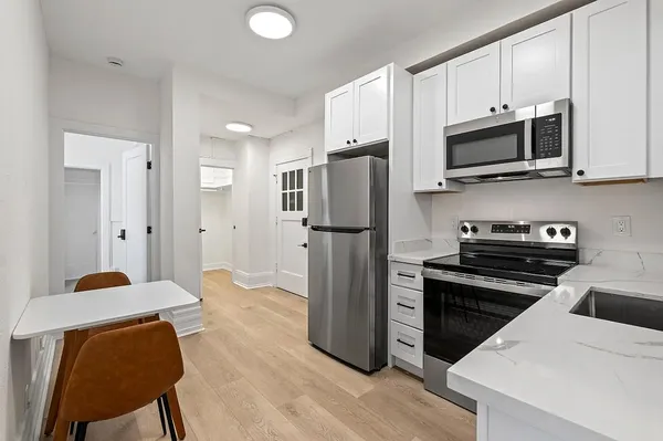 2414 Telegraph for rent in South Berkeley, Berkeley | 3-Bedroom Rentals Available