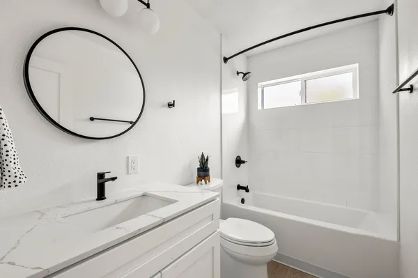 2414 Telegraph for rent in South Berkeley, Berkeley | 3-Bedroom Rentals Available