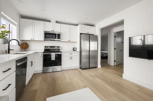 2414 Telegraph for rent in South Berkeley, Berkeley | 3-Bedroom Rentals Available