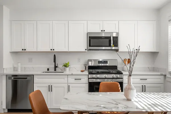 2430 Prospect  in South Berkeley, Berkeley | Studio, 1- to 3-Bedroom Rentals Available