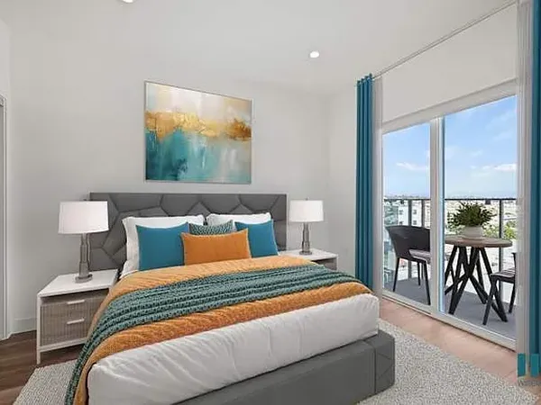 Motor Midway in Palms, Los Angeles | Studio, 1- to 3-Bedroom Rentals Available