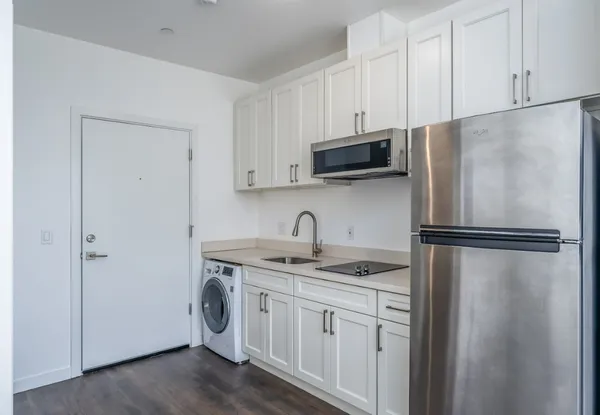 UW Off-Campus Housing | Coda Apartments | Studio, 1- to 3-Bedroom Rentals Available
