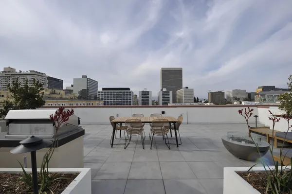 738 Normandie in Koreatown, Los Angeles | Studio, 1- to 3-Bedroom Rentals Available