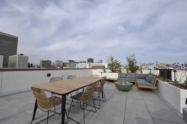 738 Normandie in Koreatown, Los Angeles | Studio, 1- to 3-Bedroom Rentals Available