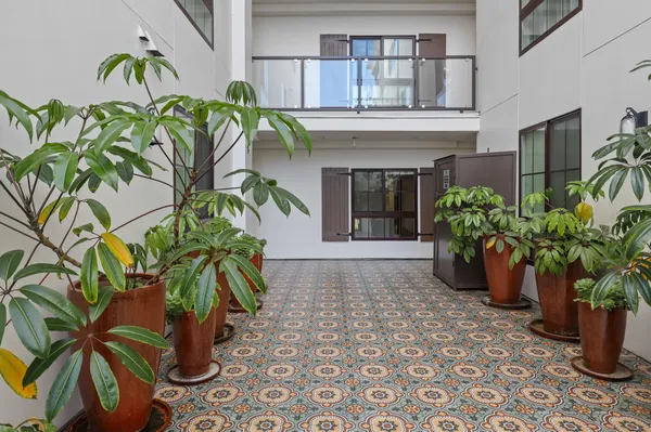 UCLA Off-Campus Housing | Kelton Madera | Studio, 1- to 3-Bedroom Rentals Available