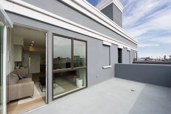 738 Normandie in Koreatown, Los Angeles | Studio, 1- to 3-Bedroom Rentals Available