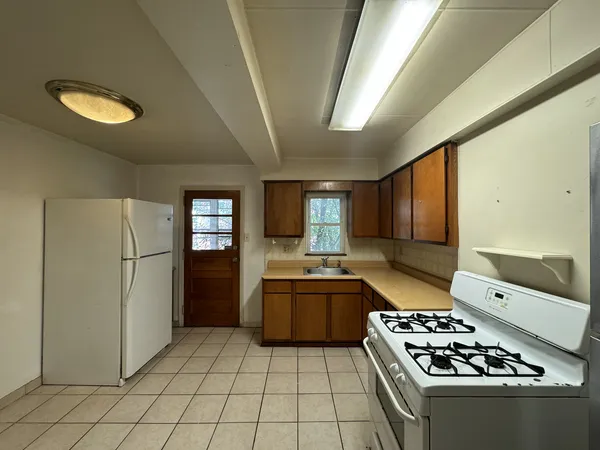 505 Cato St for Rent near CMU | Off-Campus Housing
