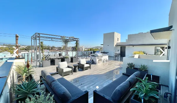 3555 Overland Ave in Westside Village, Los Angeles | Studio, 1- to 3-Bedroom Rentals Available