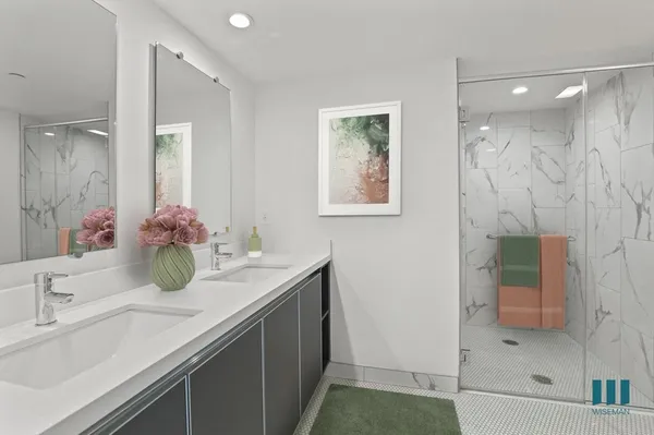 Sunset Rise for rent in Hollywood, Los Angeles | 2-Bedroom Rentals Available