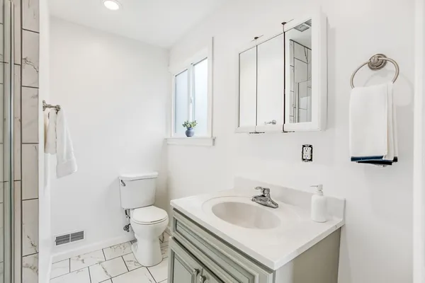 2618 College in South Berkeley, Berkeley | Studio, 1- to 3-Bedroom Rentals Available