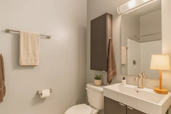 UW Off-Campus Housing | Novo Apartments | Studio, 1- to 3-Bedroom Rentals Available