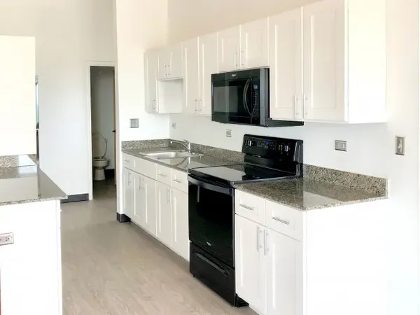 Letterman Chicago in West Loop, Chicago | Studio, 1- to 3-Bedroom Rentals Available